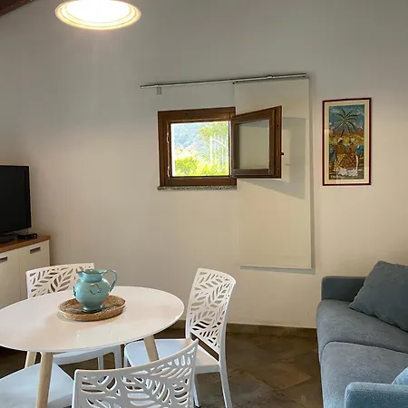 Ai Peri Apartamento *