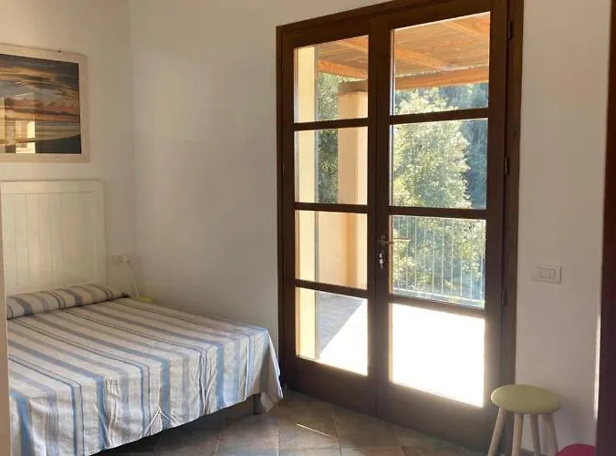 Ai Peri Apartamento Nisporto