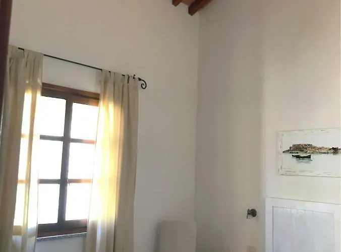 Ai Peri Apartamento Nisporto